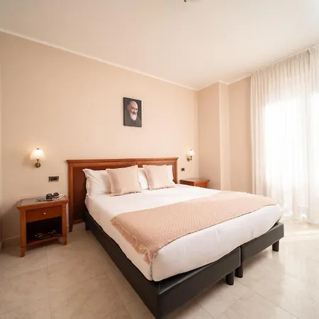 Отель San Pio 3*