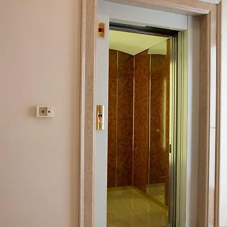 Otel San Pio 3*